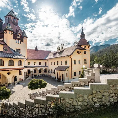 Naturhotel Schloss Kassegg מלון 3*