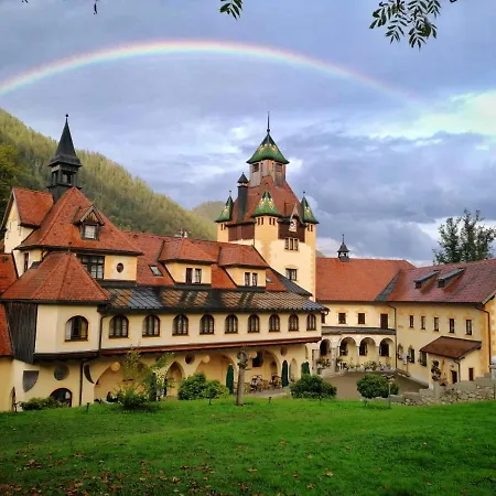 Naturhotel Schloss Kassegg 3* סנט גאלן