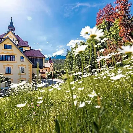 Naturhotel Schloss Kassegg Hotel