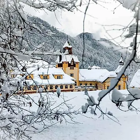Naturhotel Schloss Kassegg Sankt Gallen
