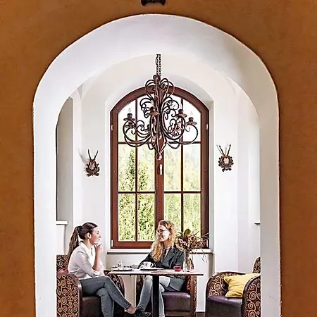 Naturhotel Schloss Kassegg 3*