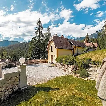 Naturhotel Schloss Kassegg Hotel