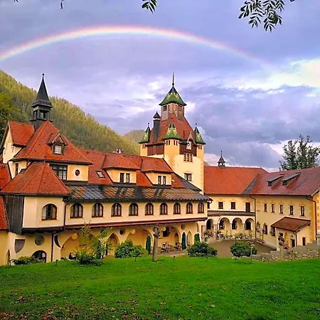 Naturhotel Schloss Kassegg 3*