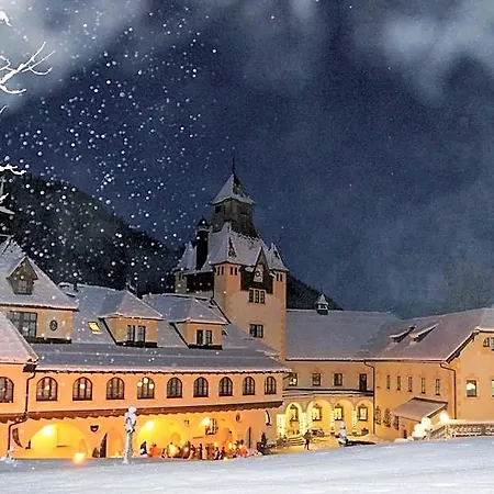 Naturhotel Schloss Kassegg Sankt Gallen