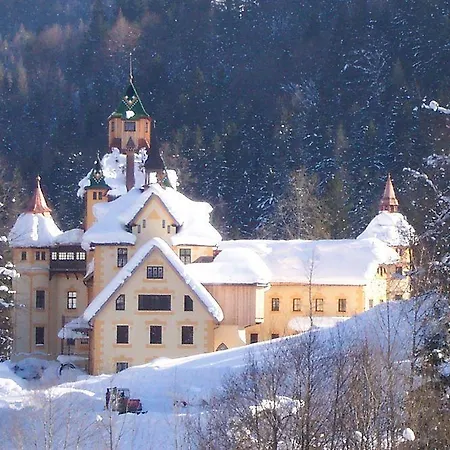 Naturhotel Schloss Kassegg Sankt Gallen
