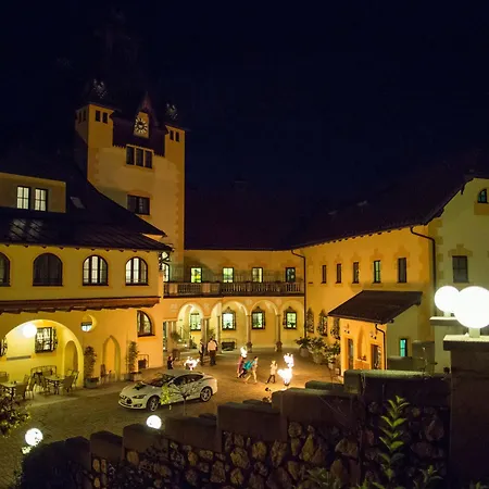 Naturhotel Schloss Kassegg 3*