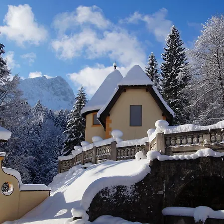 Naturhotel Schloss Kassegg מלון