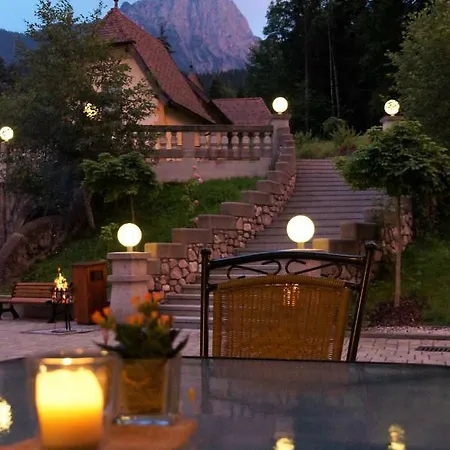 Naturhotel Schloss Kassegg מלון סנט גאלן