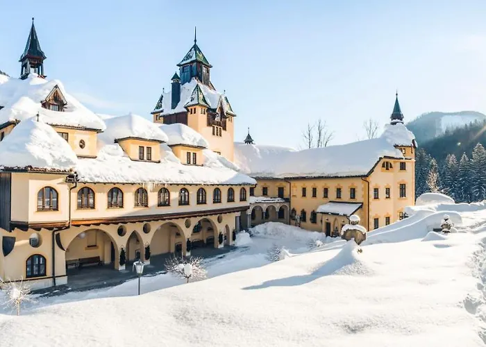 فندق Naturhotel Schloss Kassegg سكانت غالين