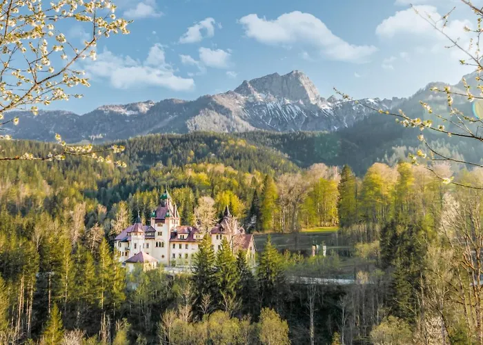 فندق Naturhotel Schloss Kassegg