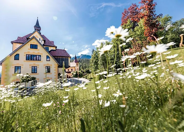 Naturhotel Schloss Kassegg Hotel