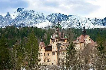 فندق Naturhotel Schloss Kassegg 3*